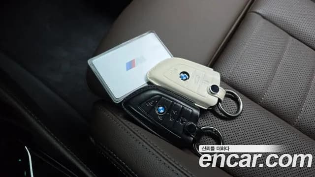 2025 BMW X4 (G02) xDrive20i M Sport Pro Special Edition Sold VIN WBA21DT01S9153474 – trunk area 2025 BMW X4 (G02) xDrive20i M Sport Pro Special Edition Sold VIN WBA21DT01S9153474 – trunk area