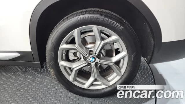2022 BMW X4 (G02) xDrive20i xLine Sold VIN WBA21DT02N9L60153 – front exterior 2022 BMW X4 (G02) xDrive20i xLine Sold VIN WBA21DT02N9L60153 – front exterior