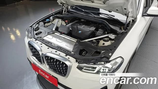 2023 BMW X4 (G02) xDrive20i xLine Sold VIN WBA21DT02P9P35784 – interior seats 2023 BMW X4 (G02) xDrive20i xLine Sold VIN WBA21DT02P9P35784 – interior seats