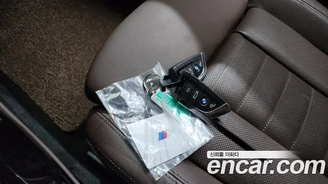 2025 BMW X4 (G02) xDrive20i M Sport Pro Special Edition Sold VIN WBA21DT02S9098629 – trunk area 2025 BMW X4 (G02) xDrive20i M Sport Pro Special Edition Sold VIN WBA21DT02S9098629 – trunk area