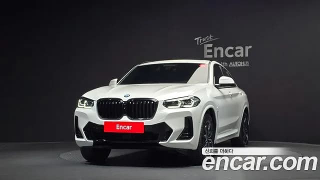 2024 BMW X4 (G02) xDrive20i M Sport Sold VIN WBA21DT03R9W01210 – trunk area 2024 BMW X4 (G02) xDrive20i M Sport Sold VIN WBA21DT03R9W01210 – trunk area