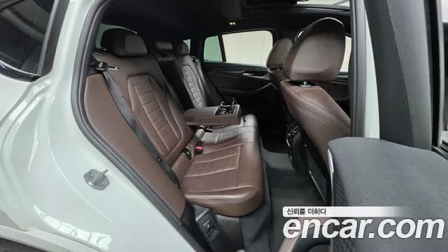 2022 BMW X4 (G02) xDrive20i M Sport Sold VIN WBA21DT04N9M92766 – exterior detail 2022 BMW X4 (G02) xDrive20i M Sport Sold VIN WBA21DT04N9M92766 – exterior detail