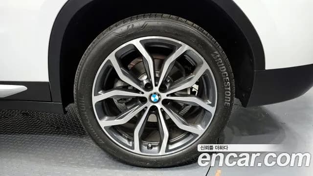 2025 BMW X4 (G02) xDrive20i xLine Sold VIN WBA21DT04S9079757 – side profile 2025 BMW X4 (G02) xDrive20i xLine Sold VIN WBA21DT04S9079757 – side profile