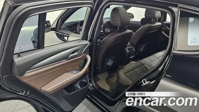 2023 BMW X4 (G02) xDrive20i M Sport Sold VIN WBA21DT05P9R67943 – exterior detail 2023 BMW X4 (G02) xDrive20i M Sport Sold VIN WBA21DT05P9R67943 – exterior detail