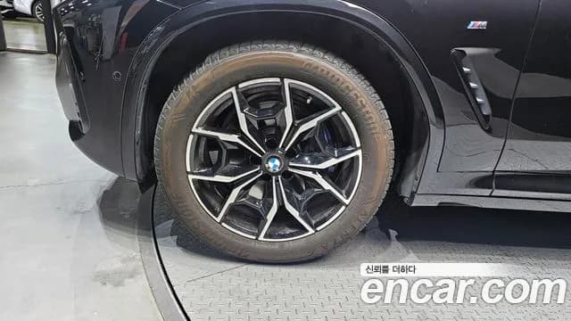 2024 BMW X4 (G02) xDrive20i M Sport Sold VIN WBA21DT05R9X52260 – exterior detail 2024 BMW X4 (G02) xDrive20i M Sport Sold VIN WBA21DT05R9X52260 – exterior detail