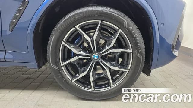 2024 BMW X4 (G02) xDrive20i M Sport Sold VIN WBA21DT08R9X40930 – side profile 2024 BMW X4 (G02) xDrive20i M Sport Sold VIN WBA21DT08R9X40930 – side profile