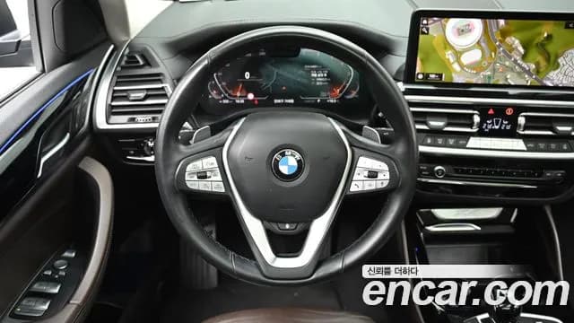 2022 BMW X4 (G02) xDrive20i xLine Sold VIN WBA21DT09N9K44318 – interior seats 2022 BMW X4 (G02) xDrive20i xLine Sold VIN WBA21DT09N9K44318 – interior seats