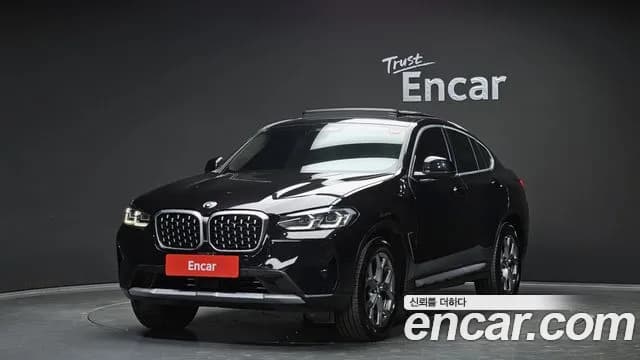 2022 BMW X4 (G02) xDrive20i xLine Sold VIN WBA21DT0XN9M67502 – trunk area 2022 BMW X4 (G02) xDrive20i xLine Sold VIN WBA21DT0XN9M67502 – trunk area