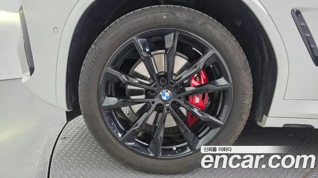 2025 BMW X4 (G02) xDrive20i M Sport Pro Special Edition Sold VIN WBA21DT0XS9Z98730 – photo 33 2025 BMW X4 (G02) xDrive20i M Sport Pro Special Edition Sold VIN WBA21DT0XS9Z98730 – photo 33