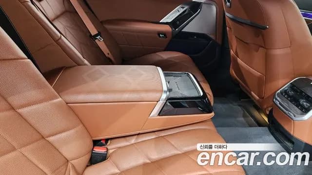 2024 BMW 7Series (G70) 740d xDrive M Sport Sold VIN WBA21EJ05RCP67272 – photo 21 2024 BMW 7Series (G70) 740d xDrive M Sport Sold VIN WBA21EJ05RCP67272 – photo 21