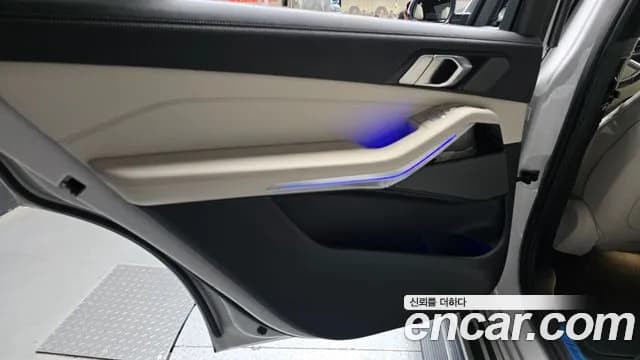 2024 BMW X7 (G07) xDrive 40i M Sport 6STR Sold VIN WBA21EM01R9T39109 – side profile 2024 BMW X7 (G07) xDrive 40i M Sport 6STR Sold VIN WBA21EM01R9T39109 – side profile
