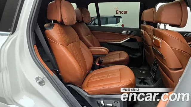 2024 BMW X7 (G07) xDrive 40i M Sport 6STR Sold VIN WBA21EM03R9T39628 – exterior detail 2024 BMW X7 (G07) xDrive 40i M Sport 6STR Sold VIN WBA21EM03R9T39628 – exterior detail