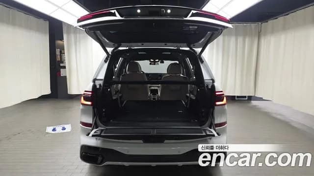 2025 BMW X7 (G07) xDrive 40i M Sport 6STR Sold VIN WBA21EM04S9025797 – rear exterior 2025 BMW X7 (G07) xDrive 40i M Sport 6STR Sold VIN WBA21EM04S9025797 – rear exterior