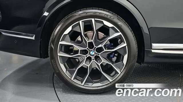 2025 BMW X7 (G07) xDrive 40i M Sport 7STR Sold VIN WBA21EM05S9Z57670 – exterior detail 2025 BMW X7 (G07) xDrive 40i M Sport 7STR Sold VIN WBA21EM05S9Z57670 – exterior detail