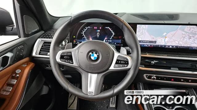 2025 BMW X7 (G07) xDrive 40i M Sport 7STR Sold VIN WBA21EM06S9Z58973 – interior seats 2025 BMW X7 (G07) xDrive 40i M Sport 7STR Sold VIN WBA21EM06S9Z58973 – interior seats