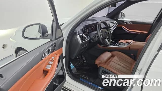 2024 BMW X7 (G07) xDrive 40i M Sport 6STR Sold VIN WBA21EM08R9T50625 – side profile 2024 BMW X7 (G07) xDrive 40i M Sport 6STR Sold VIN WBA21EM08R9T50625 – side profile