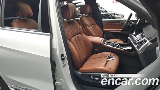 2024 BMW X7 (G07) xDrive 40i M Sport 6STR Sold VIN WBA21EM08R9V37816 – engine bay 2024 BMW X7 (G07) xDrive 40i M Sport 6STR Sold VIN WBA21EM08R9V37816 – engine bay