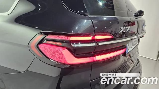 2025 BMW X7 (G07) xDrive 40i M Sport 7STR Sold VIN WBA21EM08S9097926 – exterior detail 2025 BMW X7 (G07) xDrive 40i M Sport 7STR Sold VIN WBA21EM08S9097926 – exterior detail