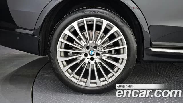 2025 BMW X7 (G07) xDrive 40d Design Pure Excellence 7-Seater Sold VIN WBA21EN09S9Z33435 – photo 29 2025 BMW X7 (G07) xDrive 40d Design Pure Excellence 7-Seater Sold VIN WBA21EN09S9Z33435 – photo 29