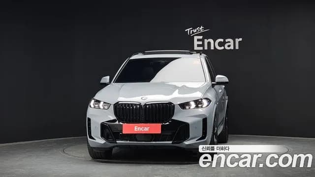 2025 BMW X5 (G05) xDrive 40i M Sport Sold VIN WBA21EU02S9077039 – interior seats 2025 BMW X5 (G05) xDrive 40i M Sport Sold VIN WBA21EU02S9077039 – interior seats