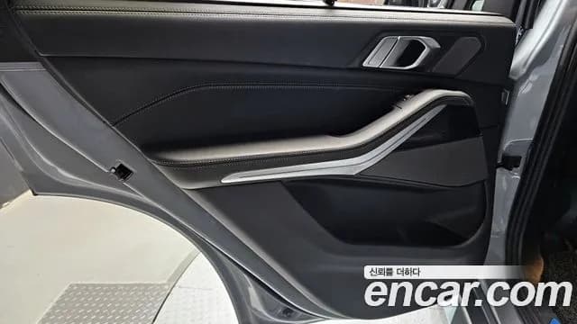 2024 BMW X5 (G05) xDrive 40i M Sport Sold VIN WBA21EU06R9S97021 – interior seats 2024 BMW X5 (G05) xDrive 40i M Sport Sold VIN WBA21EU06R9S97021 – interior seats