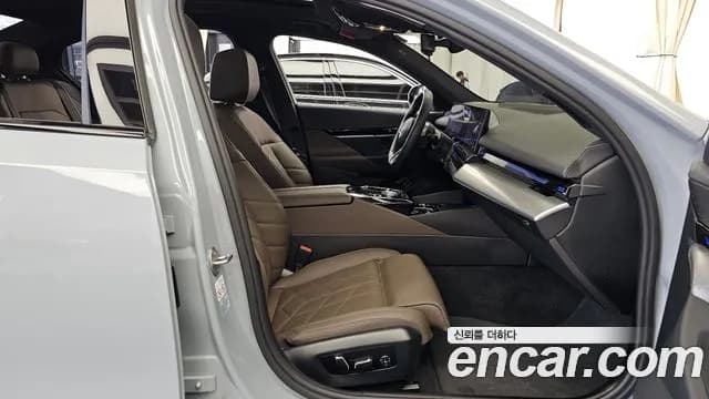 2024 BMW 5Series (G60) 520i Special Edition Sold VIN WBA21FJ00RCP99682 – engine bay 2024 BMW 5Series (G60) 520i Special Edition Sold VIN WBA21FJ00RCP99682 – engine bay
