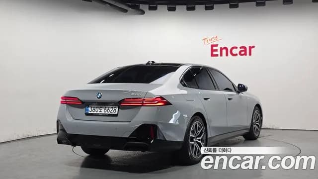 2025 BMW 5Series (G60) 520i M Sport Sold VIN WBA21FJ00SCV47503 – photo 23 2025 BMW 5Series (G60) 520i M Sport Sold VIN WBA21FJ00SCV47503 – photo 23