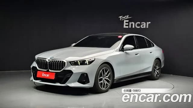 2026 BMW 5Series (G60) 520i M Sport Sold VIN WBA21FJ00TCW30947 – trunk area 2026 BMW 5Series (G60) 520i M Sport Sold VIN WBA21FJ00TCW30947 – trunk area