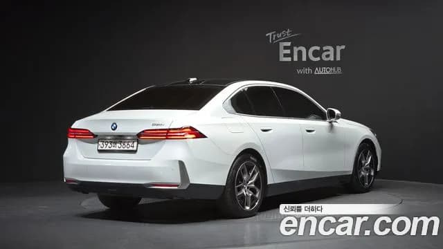 2024 BMW 5Series (G60) 520i Sold VIN WBA21FJ02RCR07171 – photo 16 2024 BMW 5Series (G60) 520i Sold VIN WBA21FJ02RCR07171 – photo 16
