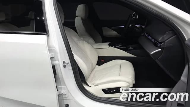 2025 BMW 5Series (G60) 520i M Sport Sold VIN WBA21FJ02SCU14709 – interior seats 2025 BMW 5Series (G60) 520i M Sport Sold VIN WBA21FJ02SCU14709 – interior seats