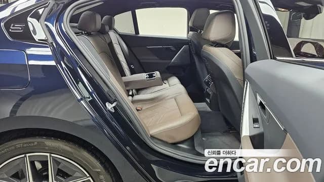 2025 BMW 5Series (G60) 520i M Sport Sold VIN WBA21FJ02SCU77017 – photo 20 2025 BMW 5Series (G60) 520i M Sport Sold VIN WBA21FJ02SCU77017 – photo 20