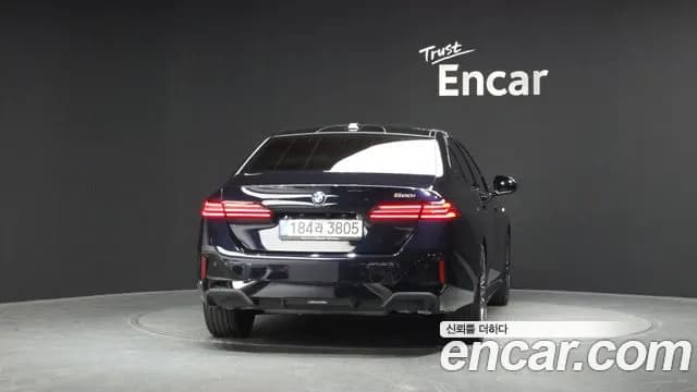 2025 BMW 5 Series (G60) 520i M Sport Sold VIN WBA21FJ02SCV21338 – photo 14 2025 BMW 5 Series (G60) 520i M Sport Sold VIN WBA21FJ02SCV21338 – photo 14