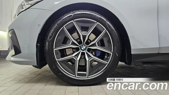2024 BMW 5Series (G60) 520i M Sport Sold VIN WBA21FJ04RCS33279 – photo 20 2024 BMW 5Series (G60) 520i M Sport Sold VIN WBA21FJ04RCS33279 – photo 20