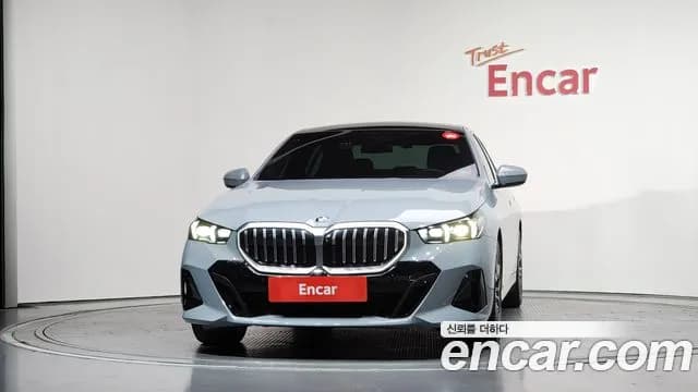 2025 BMW 5Series (G60) 520i M Sport Sold VIN WBA21FJ05SCT77252 – photo 12 2025 BMW 5Series (G60) 520i M Sport Sold VIN WBA21FJ05SCT77252 – photo 12