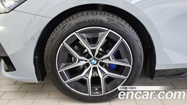 2025 BMW 5Series (G60) 520i M Sport Sold VIN WBA21FJ05SCT77252 – photo 20 2025 BMW 5Series (G60) 520i M Sport Sold VIN WBA21FJ05SCT77252 – photo 20