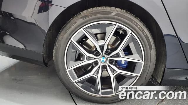 2024 BMW 5Series (G60) 520i M Sport Sold VIN WBA21FJ06RCP55377 – front exterior 2024 BMW 5Series (G60) 520i M Sport Sold VIN WBA21FJ06RCP55377 – front exterior