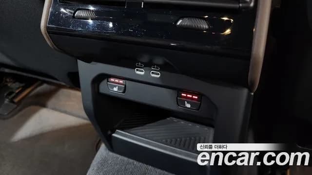2024 BMW 5Series (G60) 520i M Sport Sold VIN WBA21FJ06RCP55377 – interior seats 2024 BMW 5Series (G60) 520i M Sport Sold VIN WBA21FJ06RCP55377 – interior seats