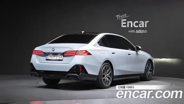 2025 BMW 5 Series (G60) 520i M Sport Sold VIN WBA21FJ06SCU90479 – photo 15 2025 BMW 5 Series (G60) 520i M Sport Sold VIN WBA21FJ06SCU90479 – photo 15