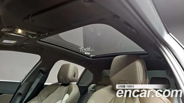 2025 BMW 5 Series (G60) 520i M Sport Sold VIN WBA21FJ06SCV53323 – exterior detail 2025 BMW 5 Series (G60) 520i M Sport Sold VIN WBA21FJ06SCV53323 – exterior detail