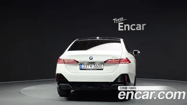 2025 BMW 5 Series (G60) 520i M Sport Sold VIN WBA21FJ06SCV53323 – photo 12 2025 BMW 5 Series (G60) 520i M Sport Sold VIN WBA21FJ06SCV53323 – photo 12