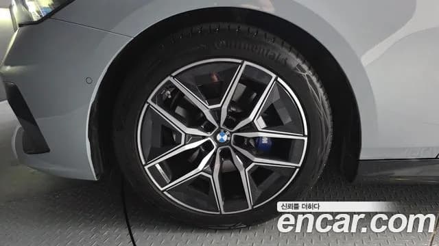 2024 BMW 5Series (G60) 520i M Sport Sold VIN WBA21FJ07RCS68592 – photo 14 2024 BMW 5Series (G60) 520i M Sport Sold VIN WBA21FJ07RCS68592 – photo 14