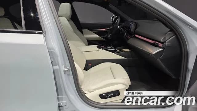 2025 BMW 5 Series (G60) 520i M Sport Sold VIN WBA21FJ07SCU68572 – engine bay 2025 BMW 5 Series (G60) 520i M Sport Sold VIN WBA21FJ07SCU68572 – engine bay