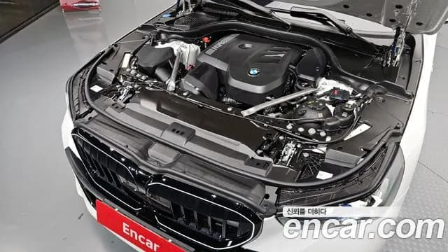 2025 BMW 5 Series (G60) 520i Special Edition Sold VIN WBA21FJ08SCT38350 – photo 25 2025 BMW 5 Series (G60) 520i Special Edition Sold VIN WBA21FJ08SCT38350 – photo 25