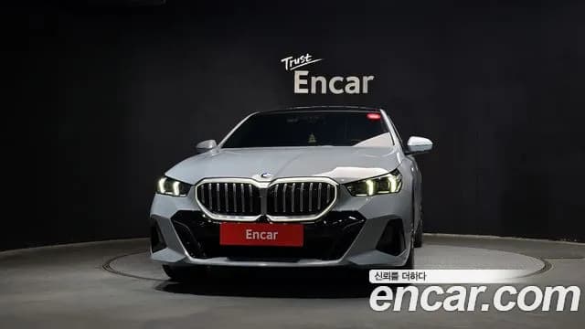 2024 BMW 5 Series (G60) 520i M Sport Sold VIN WBA21FJ09RCR73507 – rear exterior 2024 BMW 5 Series (G60) 520i M Sport Sold VIN WBA21FJ09RCR73507 – rear exterior