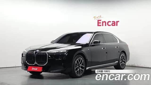 2025 BMW 7 Series (G70) 740d xDrive M Sport Sold VIN WBA2AEJ08SCV76371 – photo 14 2025 BMW 7 Series (G70) 740d xDrive M Sport Sold VIN WBA2AEJ08SCV76371 – photo 14