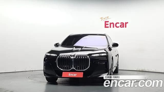 2025 BMW 7 Series (G70) 740d xDrive M Sport Sold VIN WBA2AEJ08SCV76371 – photo 29 2025 BMW 7 Series (G70) 740d xDrive M Sport Sold VIN WBA2AEJ08SCV76371 – photo 29