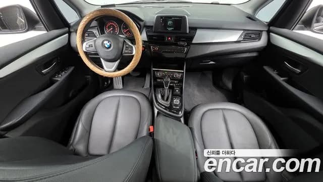 2018 BMW 2 Series Active Tourer (F45) Joy Sold VIN WBA2C1104J7A33404 – rear exterior 2018 BMW 2 Series Active Tourer (F45) Joy Sold VIN WBA2C1104J7A33404 – rear exterior