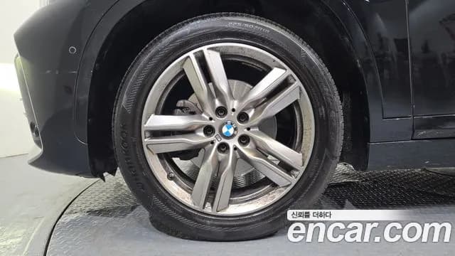2022 BMW X1 (F48) xDrive 18d M Sport Sold VIN WBA31AD02N5T71209 – exterior detail 2022 BMW X1 (F48) xDrive 18d M Sport Sold VIN WBA31AD02N5T71209 – exterior detail