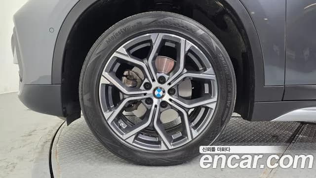 2021 BMW X1 (F48) xDrive 18d xLine Sold VIN WBA31AD0XM5S54086 – side profile 2021 BMW X1 (F48) xDrive 18d xLine Sold VIN WBA31AD0XM5S54086 – side profile