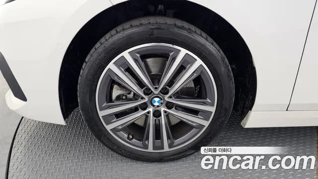 2021 BMW 2 Series Gran Coupe (F44) 220i Advantage Sold VIN WBA31AL06M7J50717 – photo 15 2021 BMW 2 Series Gran Coupe (F44) 220i Advantage Sold VIN WBA31AL06M7J50717 – photo 15